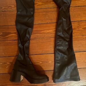 Maje Black leather heeled thigh boots